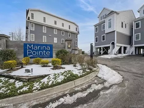 311 Marina Pointe Dr, Oceanside, NY 11572
