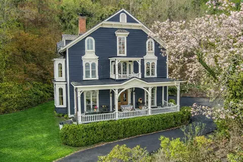 216-217 River Rd, Orangetown, NY 10960