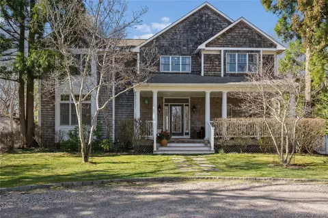 86 Northwest Path, Sag Harbor, NY 11963