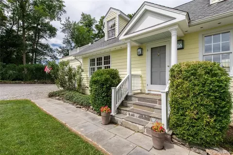 247 N Mabbettsville Rd, Washington, NY 12545