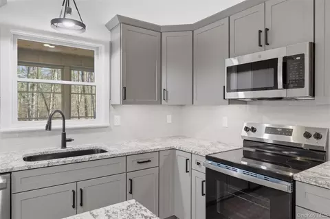 Kitchen - 21 Crawford Rd, Highland, NY 12528 photo 5 of 6