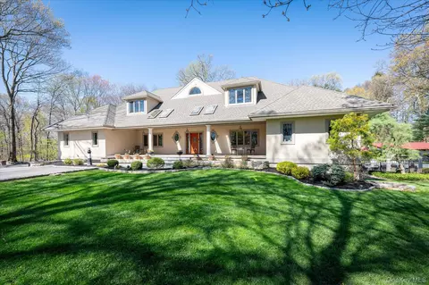 85 Orchard Hill Rd, Carmel, NY 10512