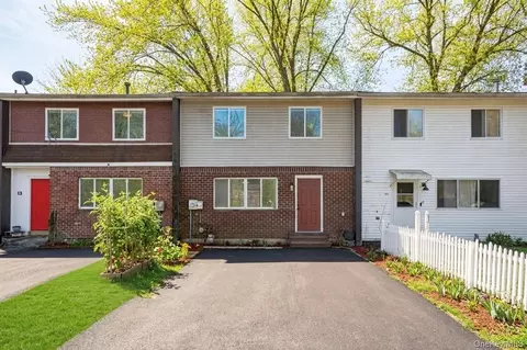 15 N Aspen Rd, Middletown, NY 10940