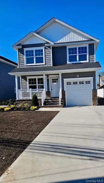 811 Front St, Hempstead, NY 11550