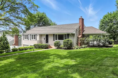 53 Upland St, Port Chester, NY 10573