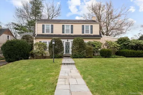 1 Edna Pl, New Rochelle, NY 10804
