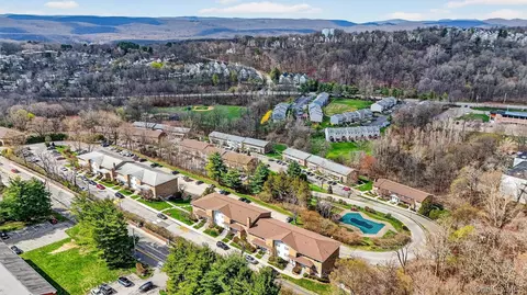 View/Area - 1840 Crompond Rd #1A4, Peekskill, NY 10566 photo 3 of 3