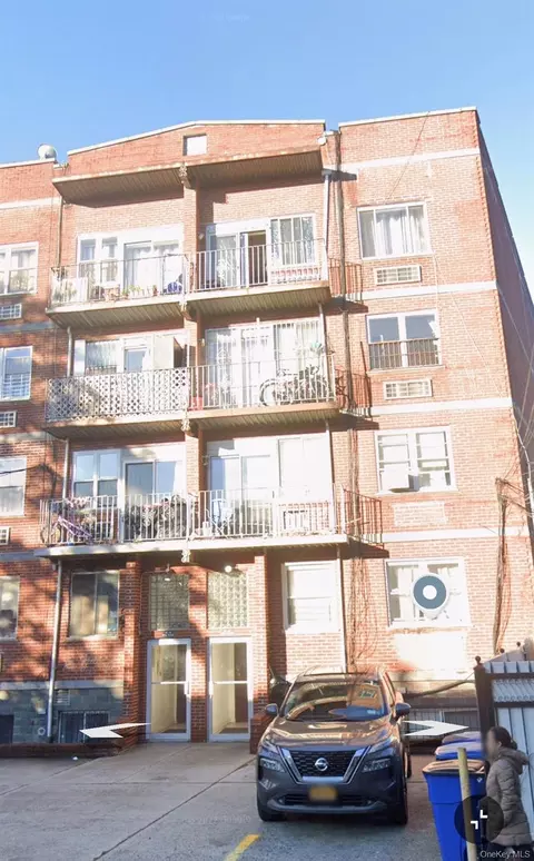 41-08 97th Pl #3D, Corona, NY 11368