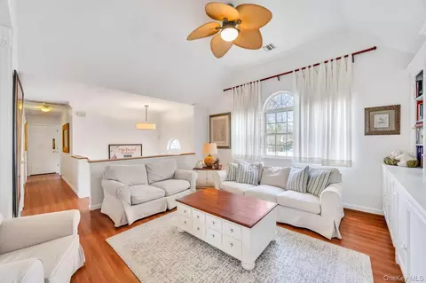 Living - 4 Jerome St, Smithtown, NY 11787 photo 2 of 3