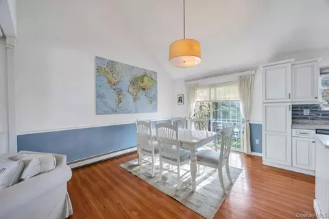 Dining - 4 Jerome St, Smithtown, NY 11787 photo 2 of 5