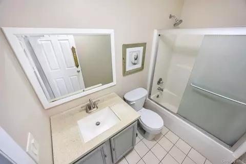 Bath - 4 Jerome St, Smithtown, NY 11787 photo 1 of 3