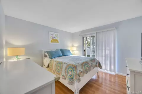 Bedroom - 4 Jerome St, Smithtown, NY 11787 photo 6 of 6