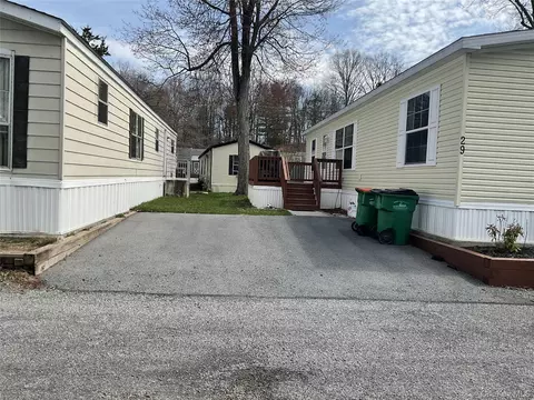 95 New Hackensack Rd #29, Wappinger, NY 12590