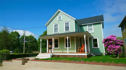 412 Atlantic Ave, Greenport, NY 11944