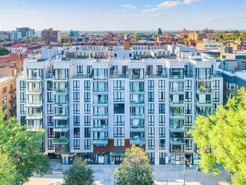 14427 Sanford Ave #7B, Flushing, NY 11355