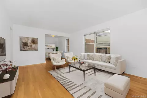 766 Palmer Rd #2D, Yonkers, NY 10708