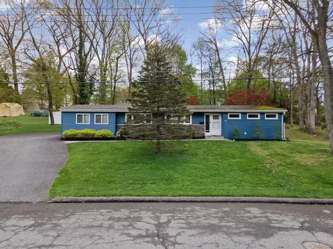 53 Wileman Ave, Walden, NY 12586