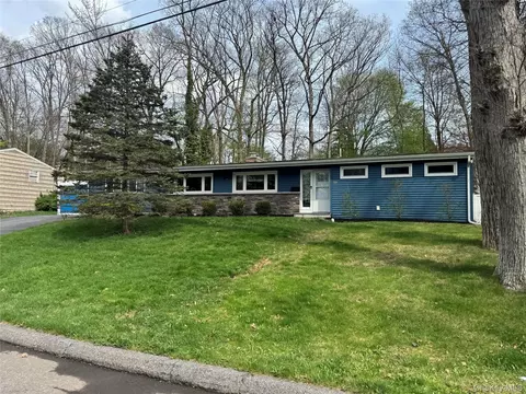 53 Wileman Ave, Walden, NY 12586