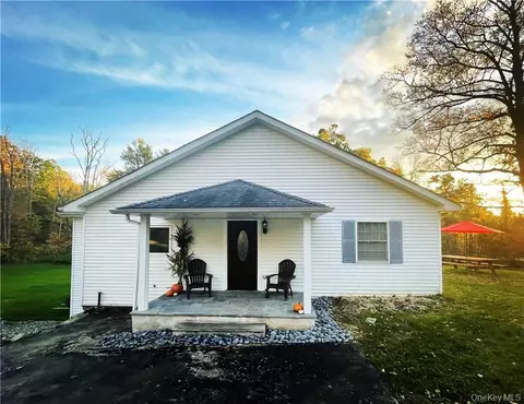50 Continental Rd, Warwick, NY 10990