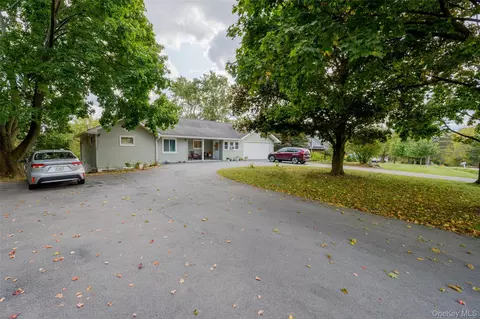 191 Liberty Corners Rd, Pine Island, NY 10969