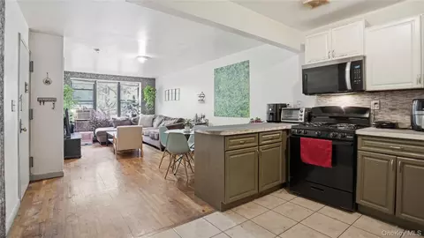 Other - 253 Cornelia St, Brooklyn, NY 11221 photo 3 of 9