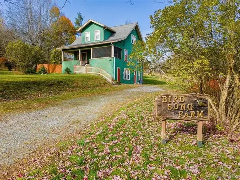 30 Walnut Mountain Rd, Liberty, NY 12754