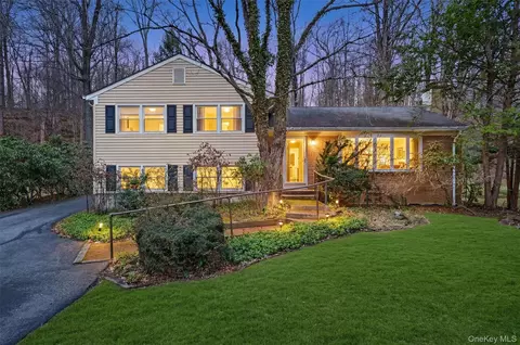 49 Homer Pl, Poughkeepsie, NY 12603