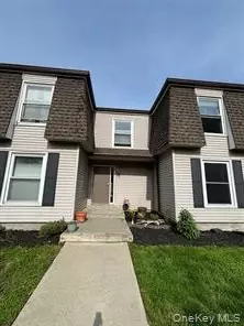 150 Rinaldi Blvd #1C, Poughkeepsie, NY 12601