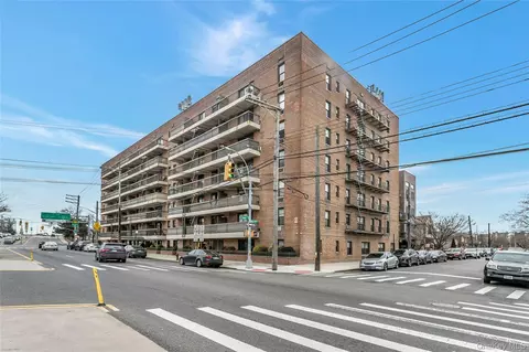 2121 Shore Pkwy #3M, Brooklyn, NY 11214