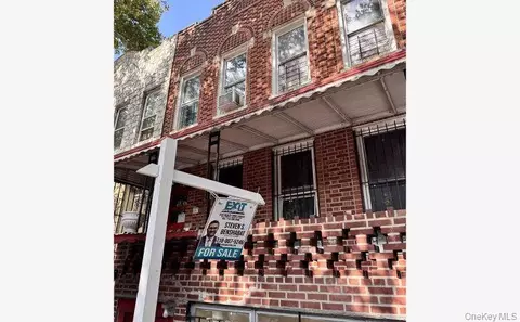 487 E 93rd St, Brooklyn, NY 11212