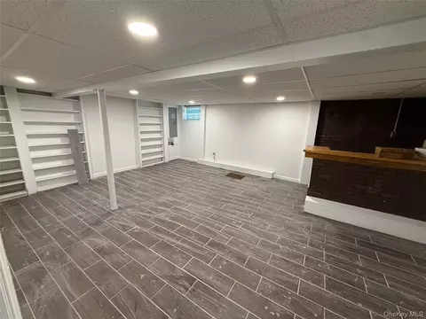 Living - 176 Willow Ave, Cornwall, NY 12518 photo 4 of 4