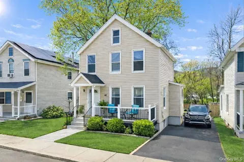 40 N Elm St, Beacon, NY 12508