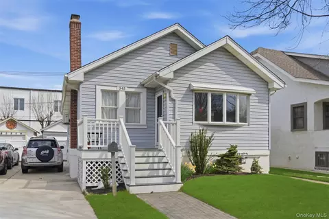 345 W Walnut St, Long Beach, NY 11561