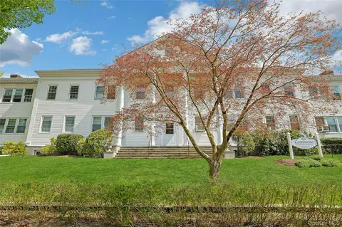 310 Manville Rd #S4, Mount Pleasant, NY 10570