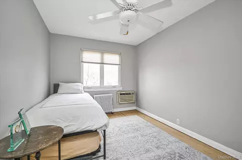 Bedroom - 136-54 71st Rd, Flushing, NY 11367 photo 3 of 4