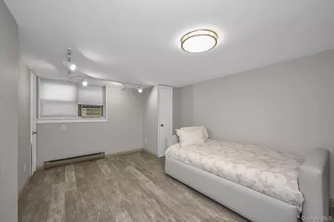 Bedroom - 136-54 71st Rd, Flushing, NY 11367 photo 4 of 4