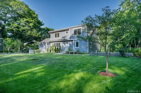 22 Oxford Rd, Greenburgh, NY 10706