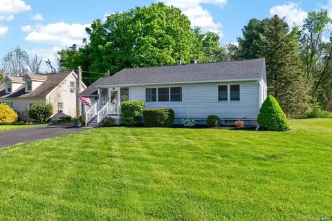 146 Leggs Mills Rd, Ulster, NY 12449