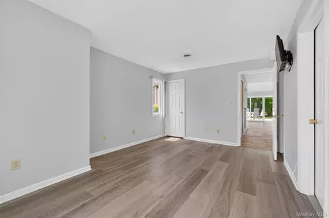 Bedroom - 115 Fields Ln, Peekskill, NY 10566 photo 2 of 5