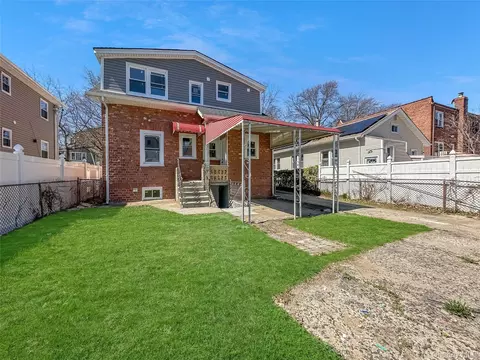 11037 172nd St, Jamaica, NY 11433
