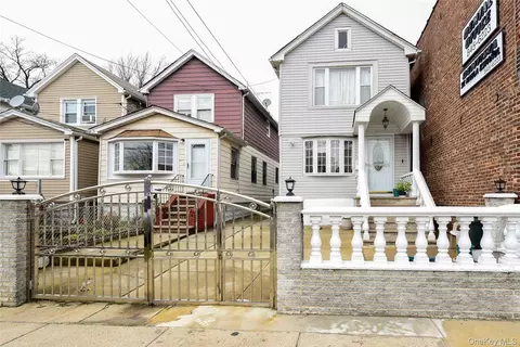 125-09 111th Ave, New York, NY 11420