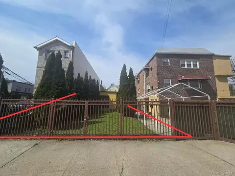 1405 Saint Lawrence Ave, New York, NY 10472