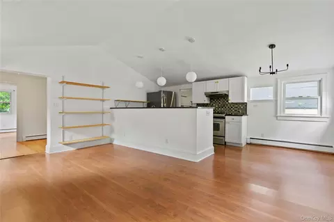 Living - 392 Main St, Philipstown, NY 10516 photo 2 of 6