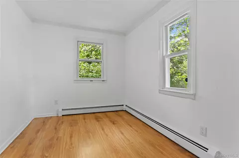 Bedroom - 392 Main St, Philipstown, NY 10516 photo 4 of 4