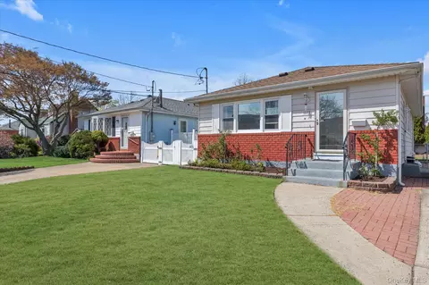 1803 Stone Ave, East Meadow, NY 11554