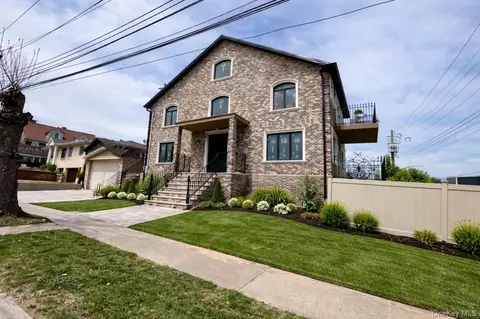 168-19 12 Rd, Whitestone, NY 11357