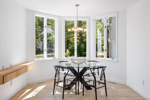 Dining - 32 The Xing, Purchase, NY 10577 photo 4 of 4