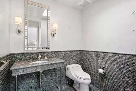 Bath - 32 The Xing, Purchase, NY 10577 photo 1 of 6