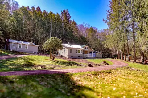 36 Highland Lake Rd, Highland, NY 12732