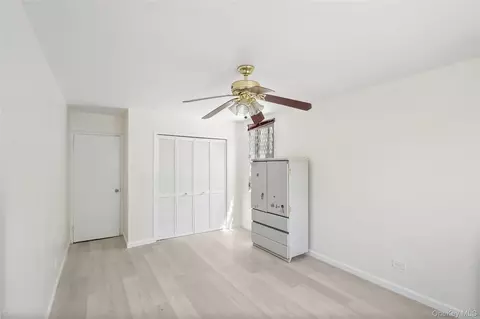 86-04 Grand Ave #2D, Elmhurst, NY 11373